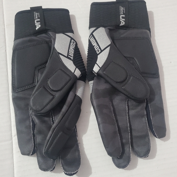Under Armour Black and Gray Combat Football Gloves Padded Soft Inserts Sz XXL - Picture 2 of 11